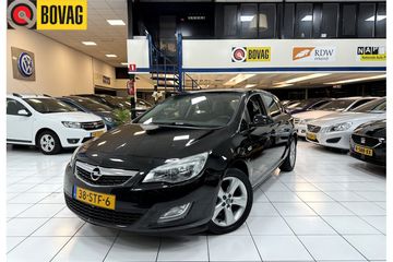Opel Astra - 38-STF-6 - Polisa Lease
