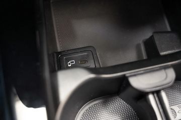 Voertuigafbeelding 27