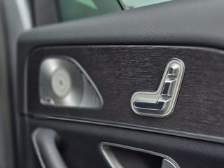 Voertuigafbeelding 37