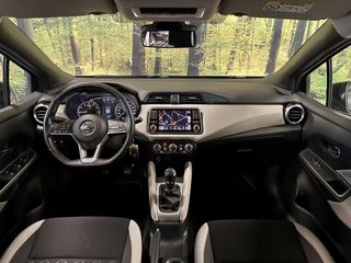 Voertuigafbeelding 8