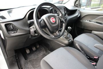 Voertuigafbeelding 12