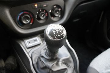 Voertuigafbeelding 16