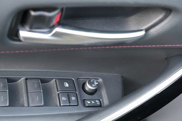 Voertuigafbeelding 12