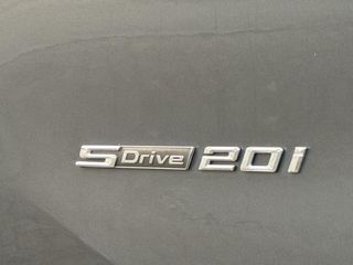 Voertuigafbeelding 18