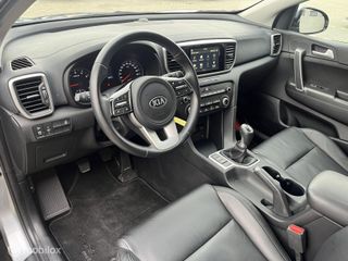 Voertuigafbeelding 6