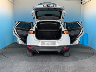 Voertuigafbeelding 12