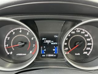 Voertuigafbeelding 9