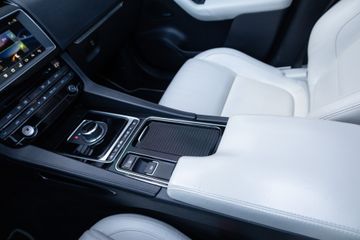 Voertuigafbeelding 27