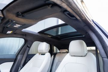 Voertuigafbeelding 51