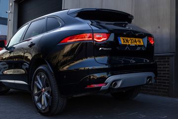 Voertuigafbeelding 6