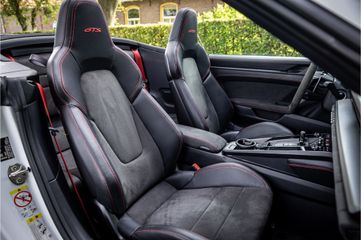 Voertuigafbeelding 12