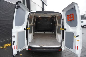 Voertuigafbeelding 6