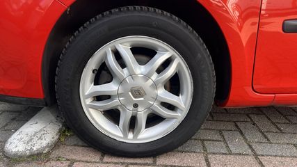 Voertuigafbeelding 28