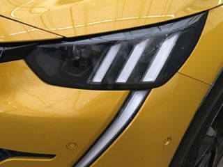 Voertuigafbeelding 3