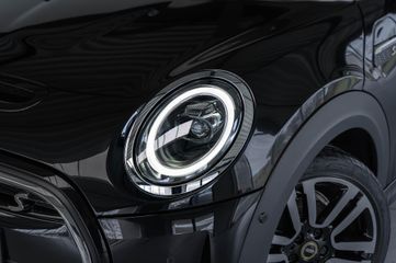 Voertuigafbeelding 7