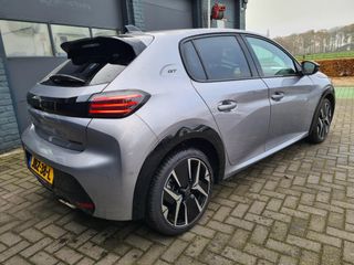 Voertuigafbeelding 2