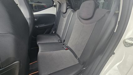 Voertuigafbeelding 10