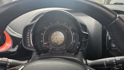 Voertuigafbeelding 11