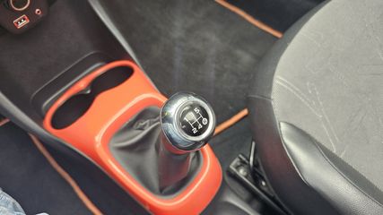 Voertuigafbeelding 13