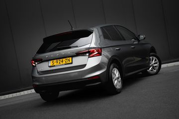 Voertuigafbeelding 6