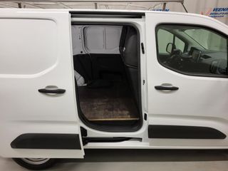 Voertuigafbeelding 5