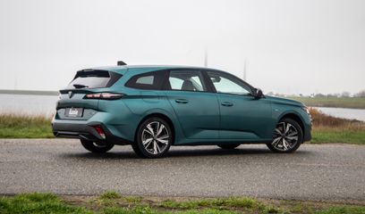 Voertuigafbeelding 12