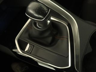 Voertuigafbeelding 17