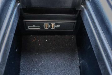 Voertuigafbeelding 27