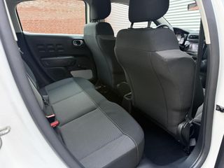 Voertuigafbeelding 18