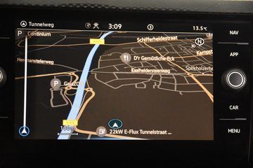 Voertuigafbeelding 9