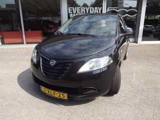 Voertuigafbeelding 1