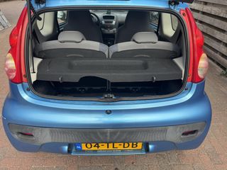 Voertuigafbeelding 11