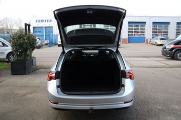 Voertuigafbeelding 9