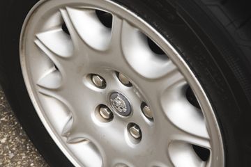 Voertuigafbeelding 12