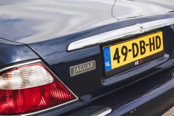 Voertuigafbeelding 7