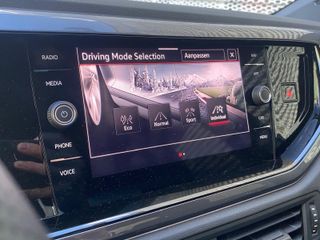 Voertuigafbeelding 19