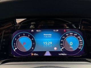 Voertuigafbeelding 8