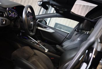 Voertuigafbeelding 6