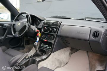 Voertuigafbeelding 12