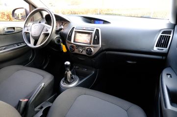 Voertuigafbeelding 4