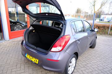 Voertuigafbeelding 8