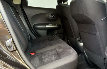 Voertuigafbeelding 12