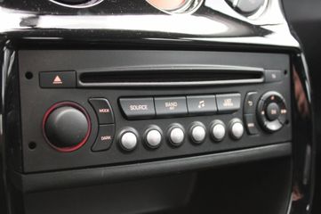 Voertuigafbeelding 11