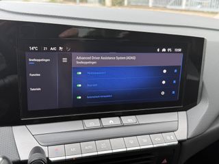 Voertuigafbeelding 17