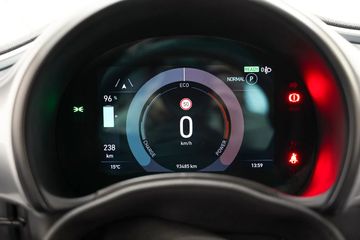 Voertuigafbeelding 16