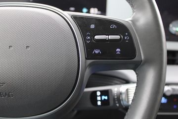 Voertuigafbeelding 12