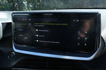 Voertuigafbeelding 16