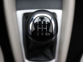 Voertuigafbeelding 14