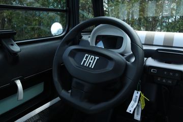 Voertuigafbeelding 19