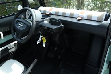 Voertuigafbeelding 3